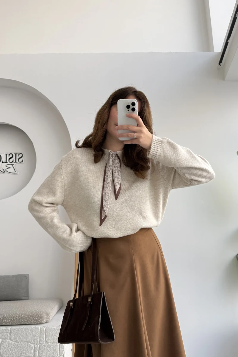 Fular Bağlamalı Uzun Kol Kazak - Ekru