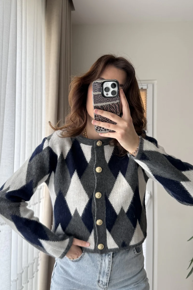 Gold Düğme Detay Baklava Lacivert Hırka