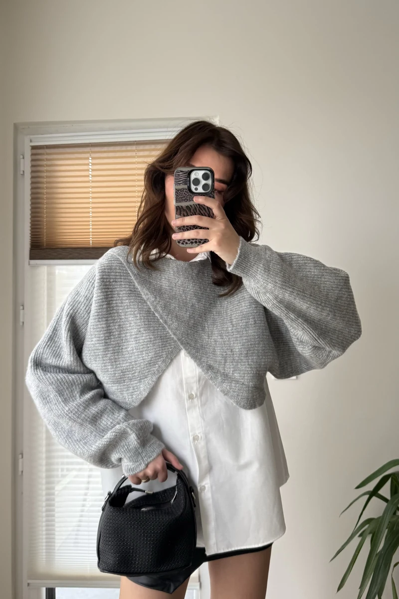 Gömlekli Gri Yarasa Kol Triko