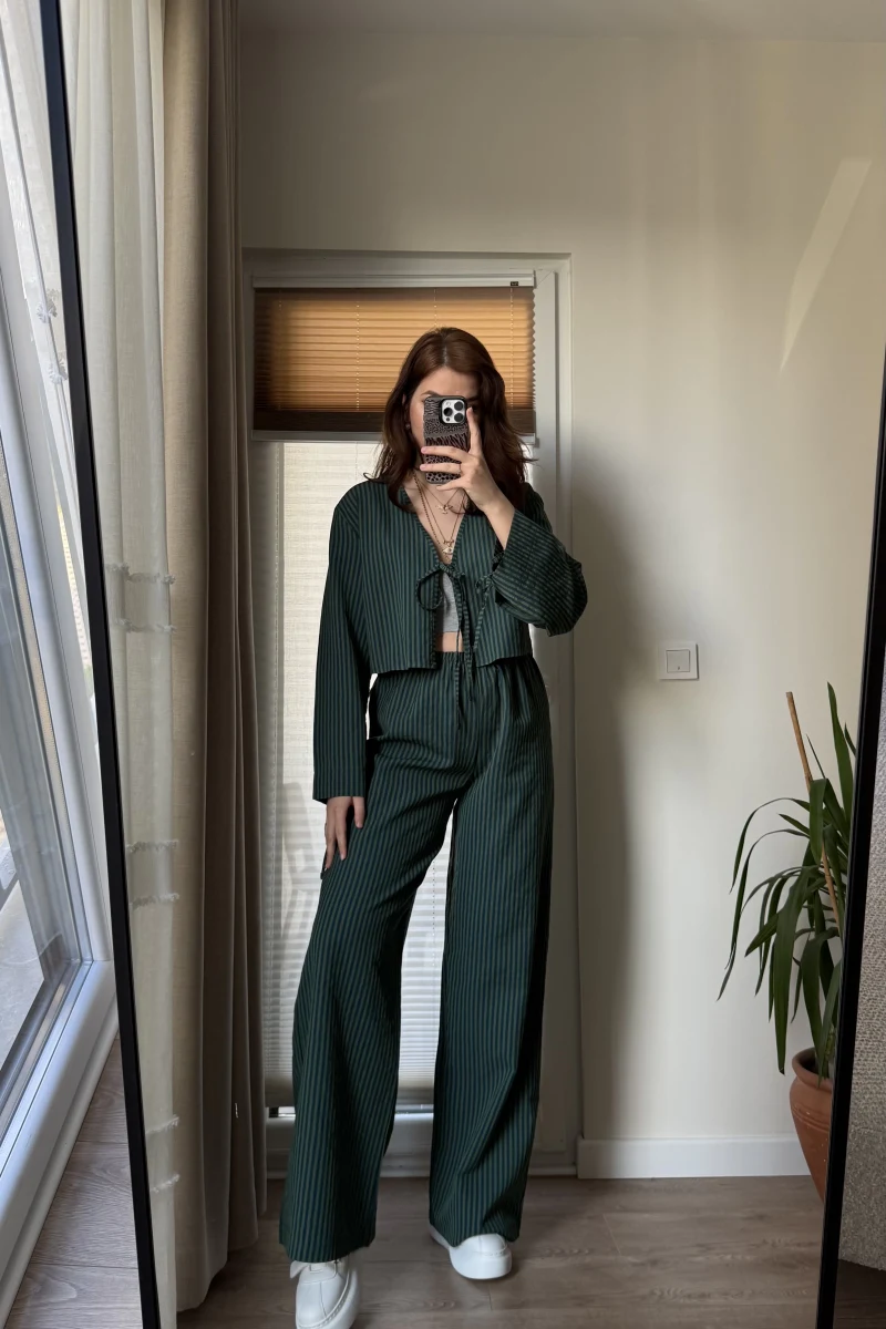 Grant Çizgili Takım Yeşil