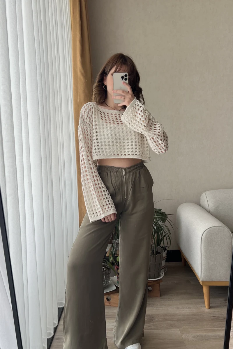 Haki Önü Fermuar Detaylı Tensel Pantolon