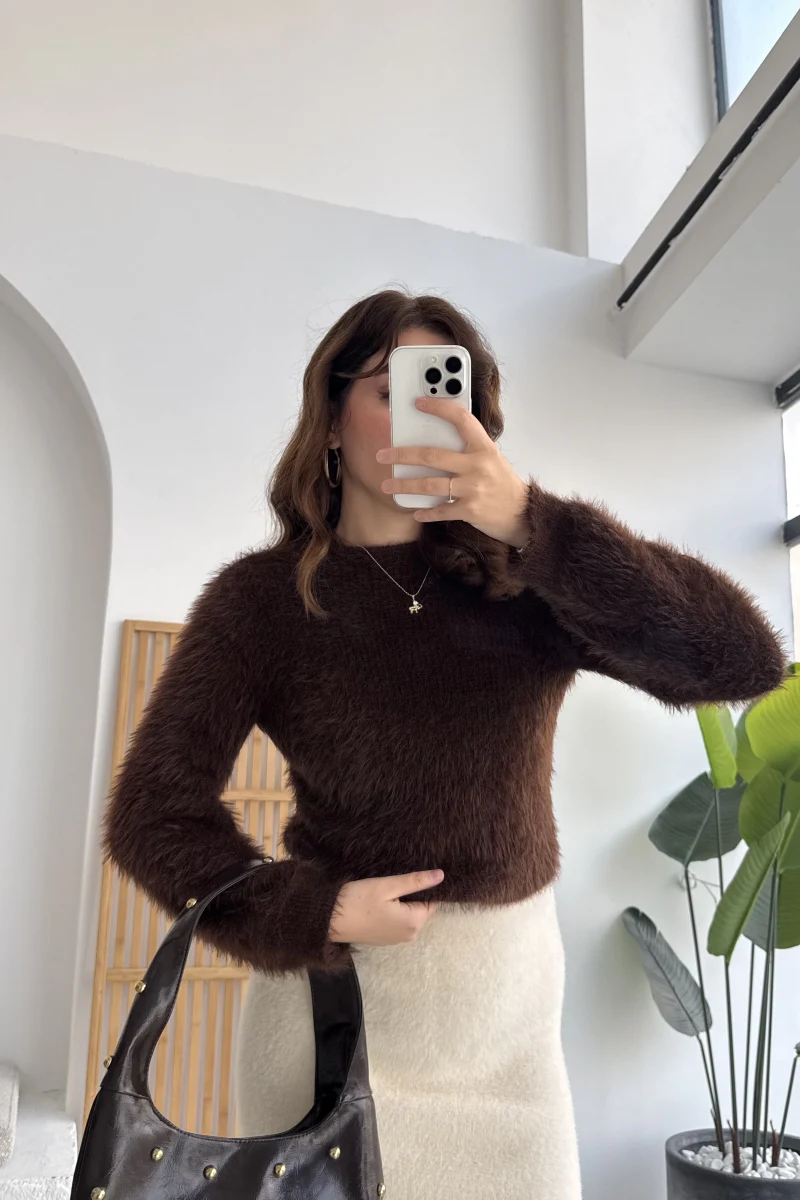 Kalina Bisiklet Yaka Tüylü Yumoş Kazak - Acı Kahve