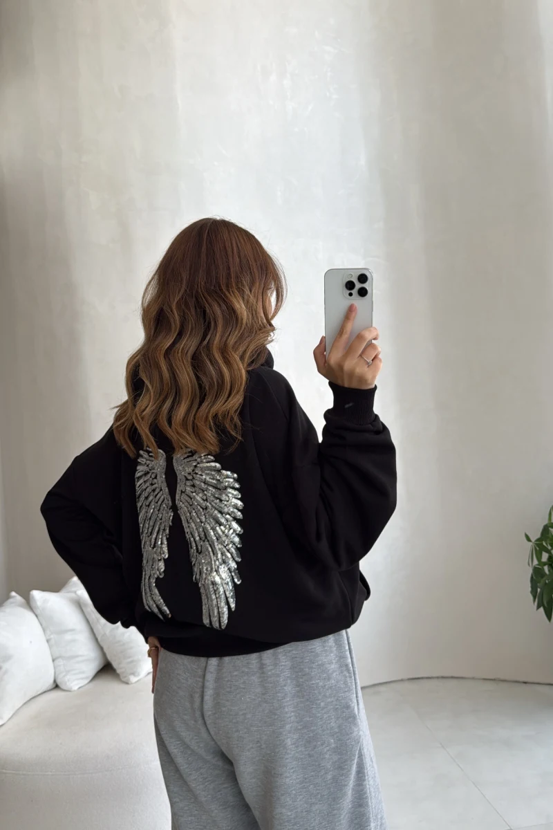 Kanat Detaylı Taş İşlemeli Kapüşonlu Sweatshirt - Siyah - Kod: 4197
