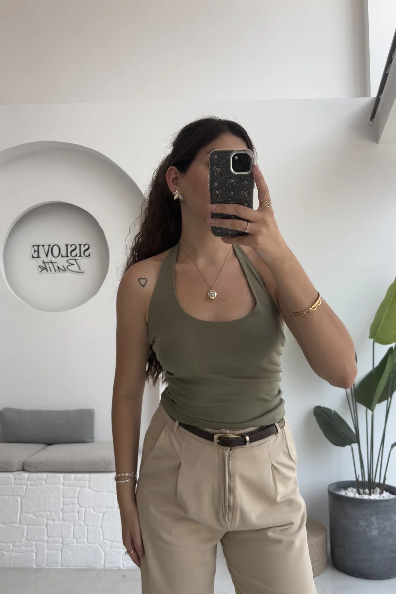 Karolina Boyundan Geçmeli Crop - Haki