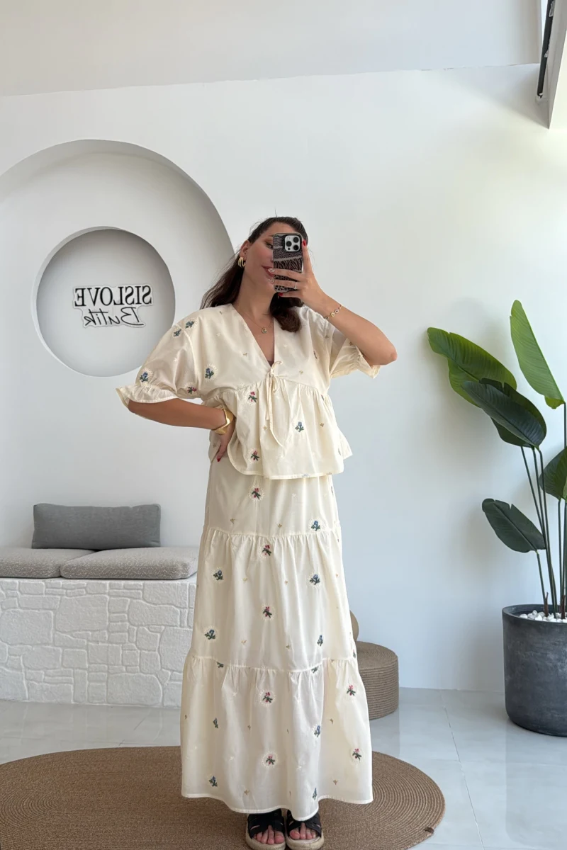 Kath Çiçek İşlemeli Bluz Etek Takım - Taş - 1042 - 5032