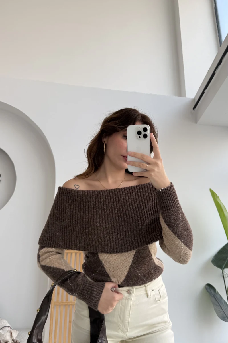 Kayık Yaka Kazak - Kahverengi - KOD:9077