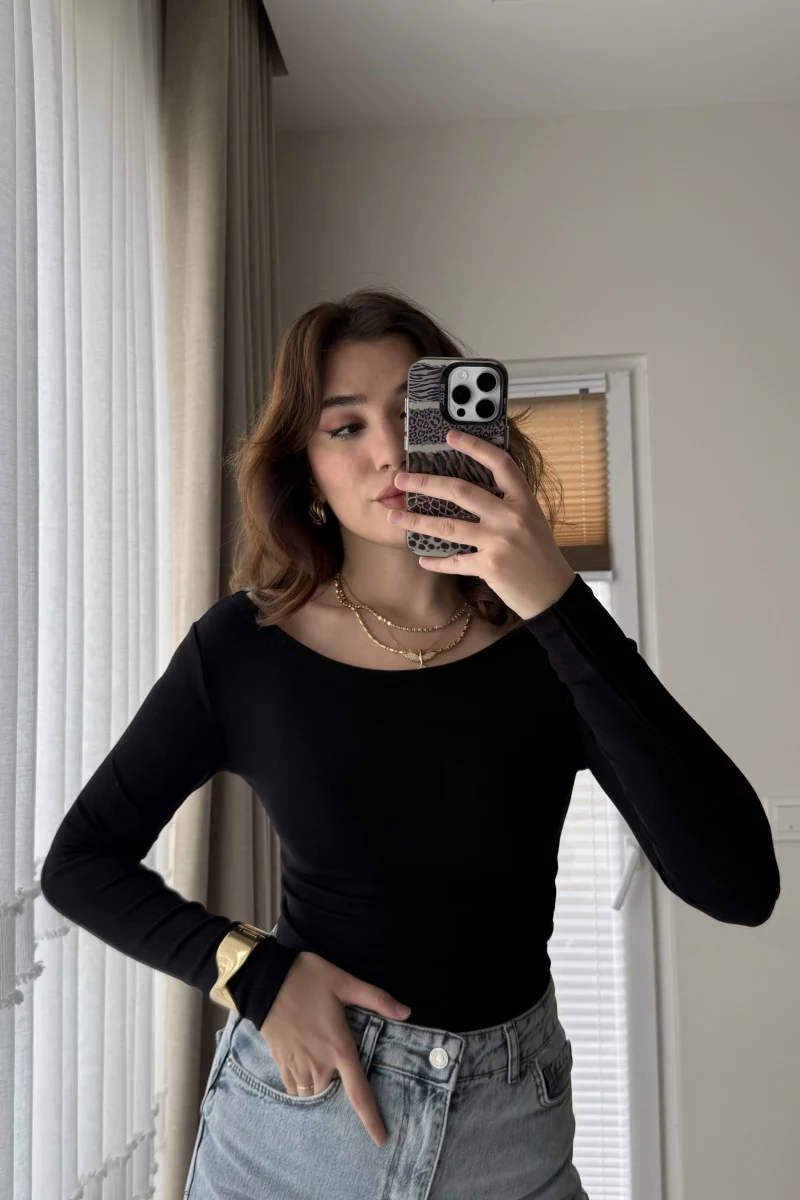 Kayık Yaka Oys Body Siyah