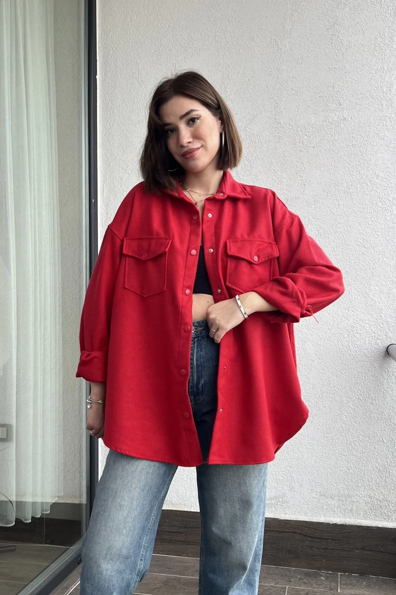 Kırmızı Gömlek