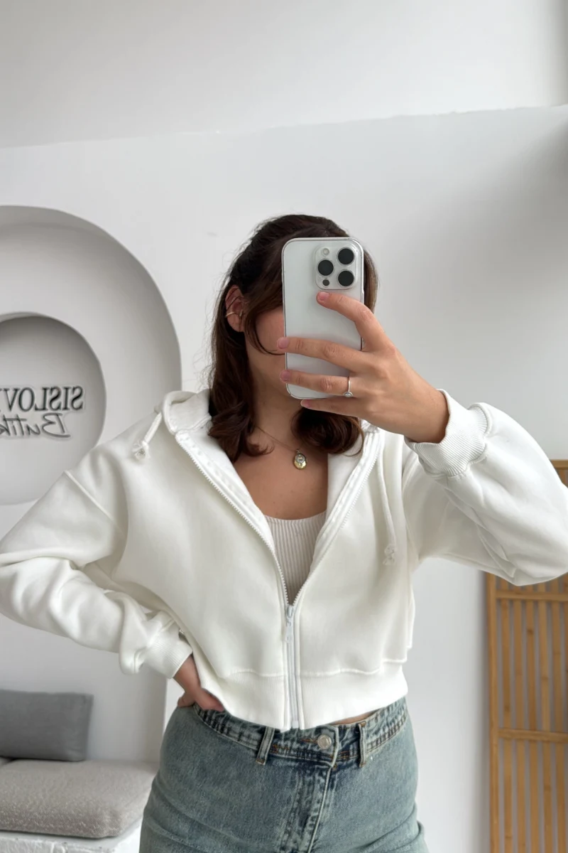 Kısa Fermuarlı Kapüşonlu Hırka - Beyaz