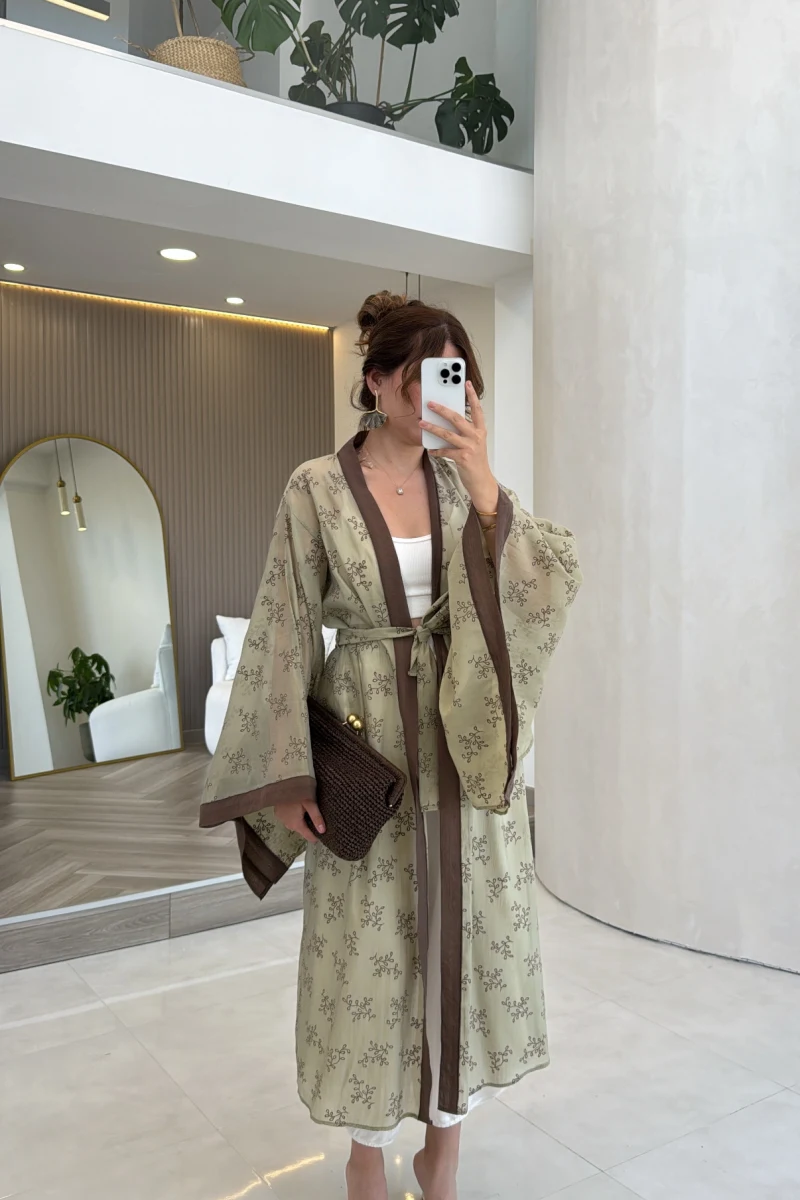 Kuşaklı Nakış İşlemeli Kimono - Adaçayı Yeşil - Kod: 5097