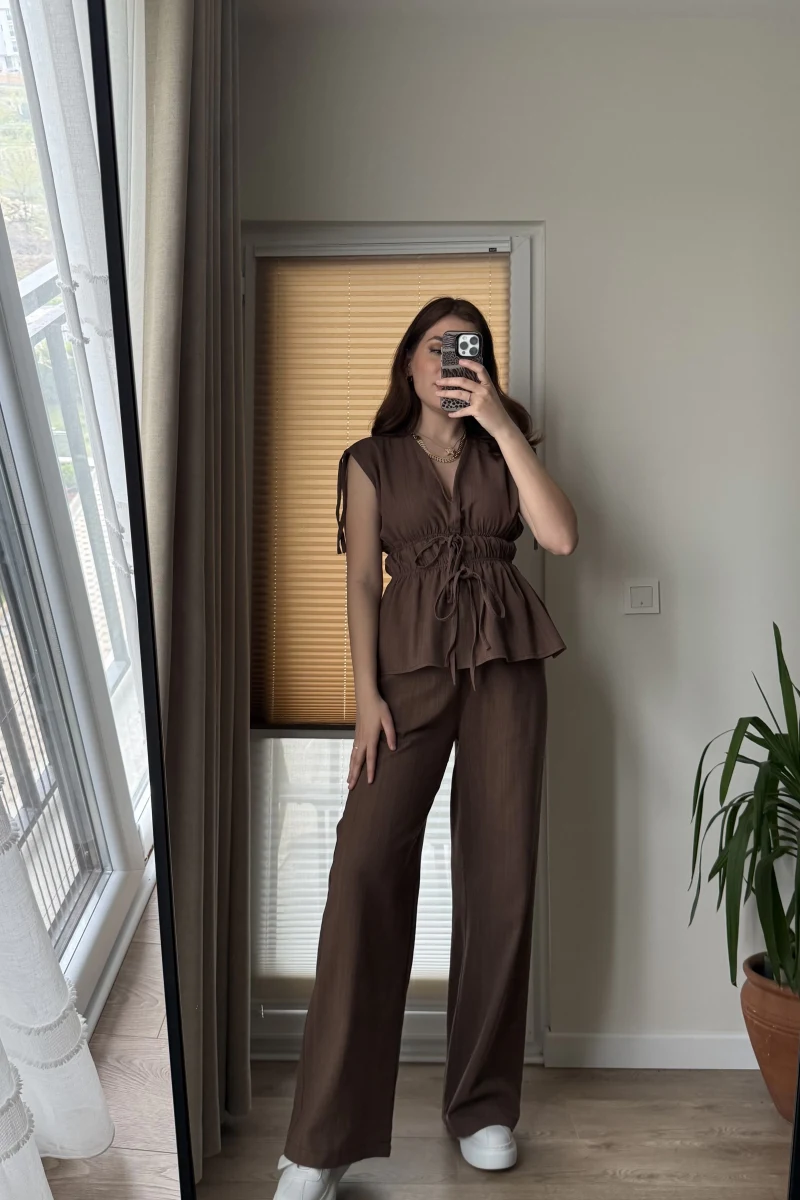 Lastik Detay Bluz Takım - Kahve