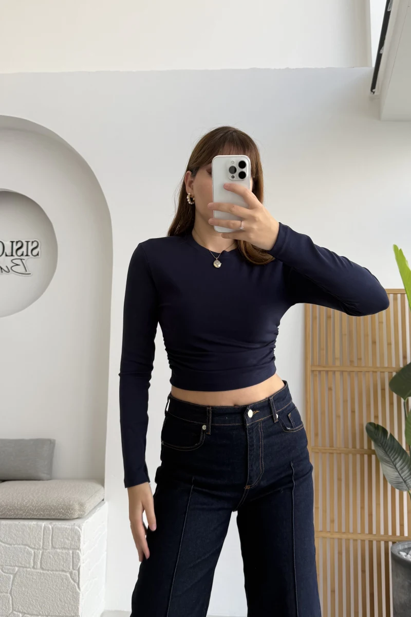 Lena Yanı Büzgülü Likralı Bluz - Lacivert