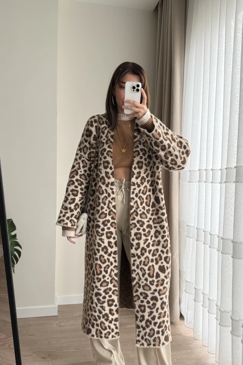 Leoparlı Uzun Hırka