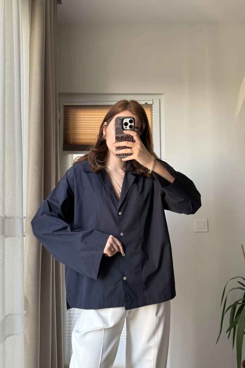 Leyla Poplin Kumaş Lacivert Gömlek