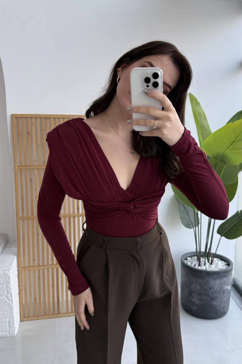 Lydia Vatkalı Önden Büzgülü Bluz - Bordo