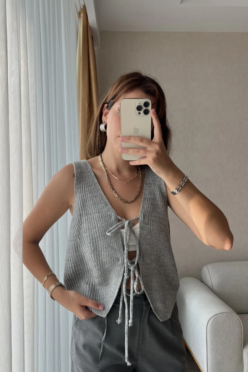 Massi Etiketli Triko Örgü Yelek Gri