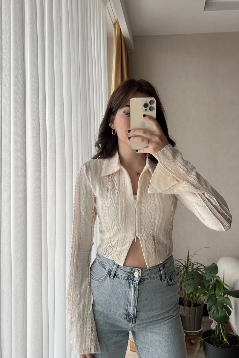 Matmazel Dantel Fermuarlı Bluz