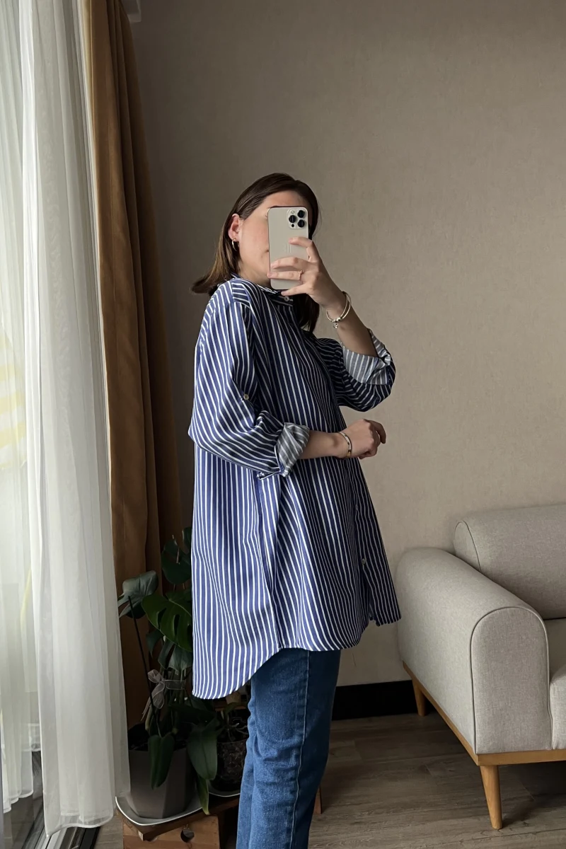 Mavi Çizgili Uzun Gömlek