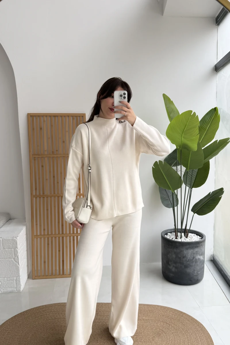 Maysa Dik Yaka Triko Takım - Ekru - Kod: 3804