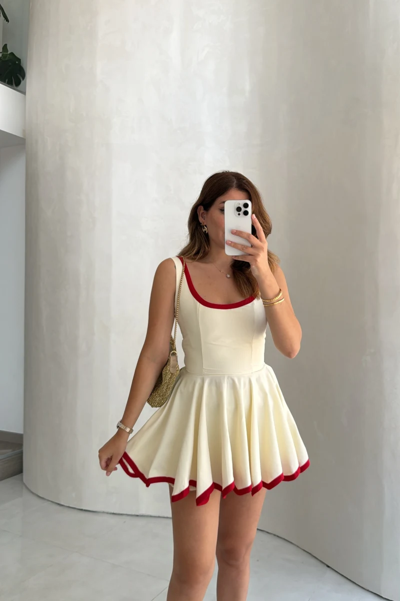 Mini Şortlu Elbise - Kırmızı - Kod: 1092