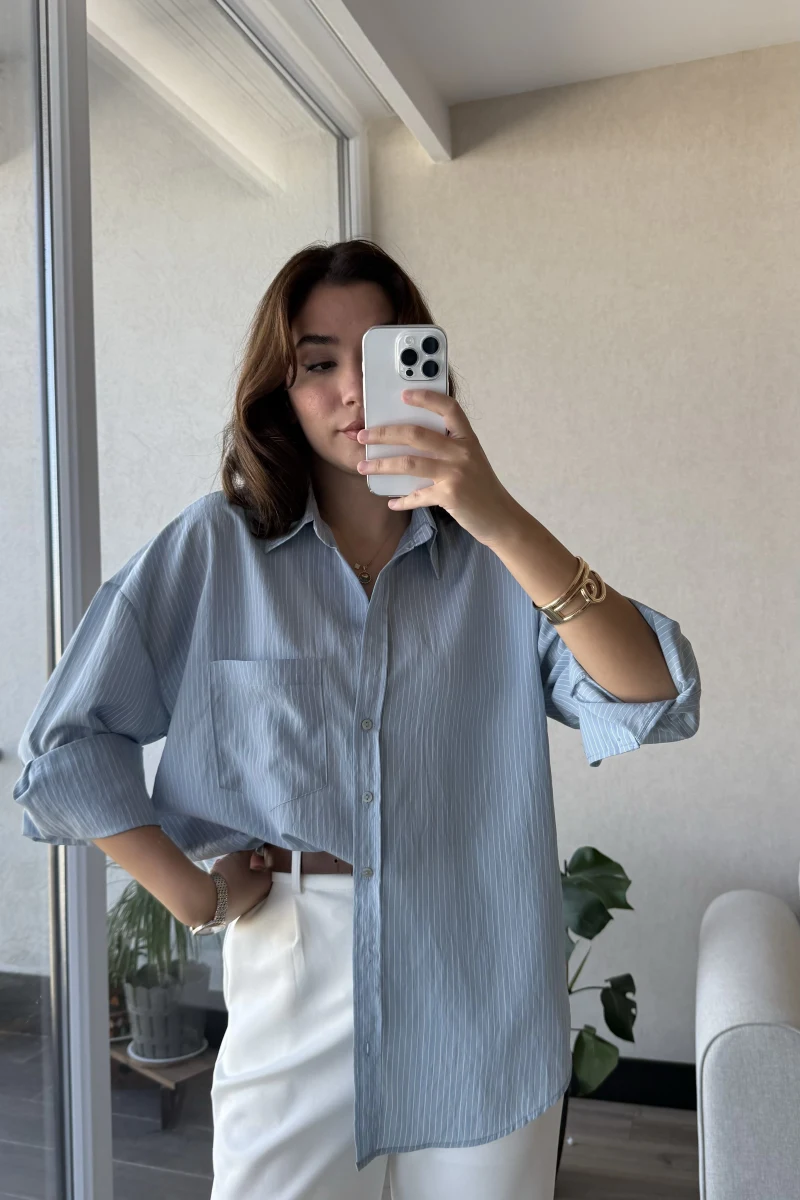 Modal Çizgili Mavi Gömlek