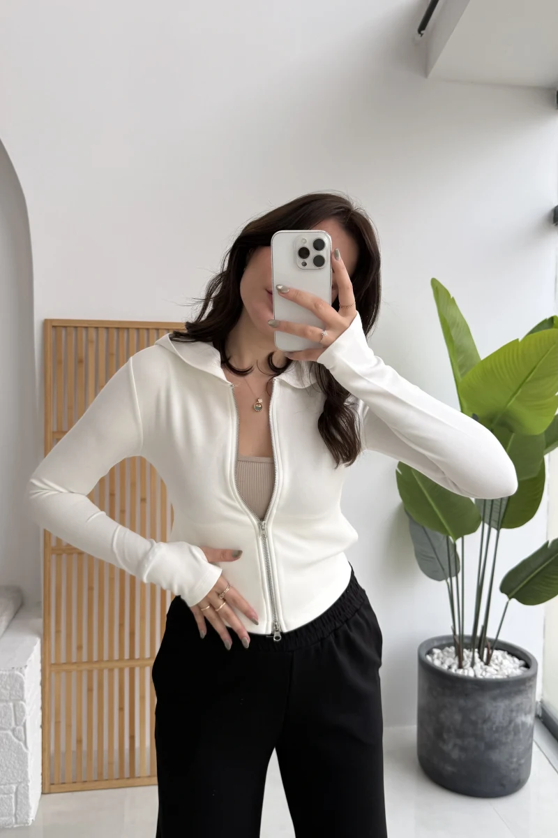 Moses Parmak Geçmeli Kapüşonlu Hırka - Beyaz