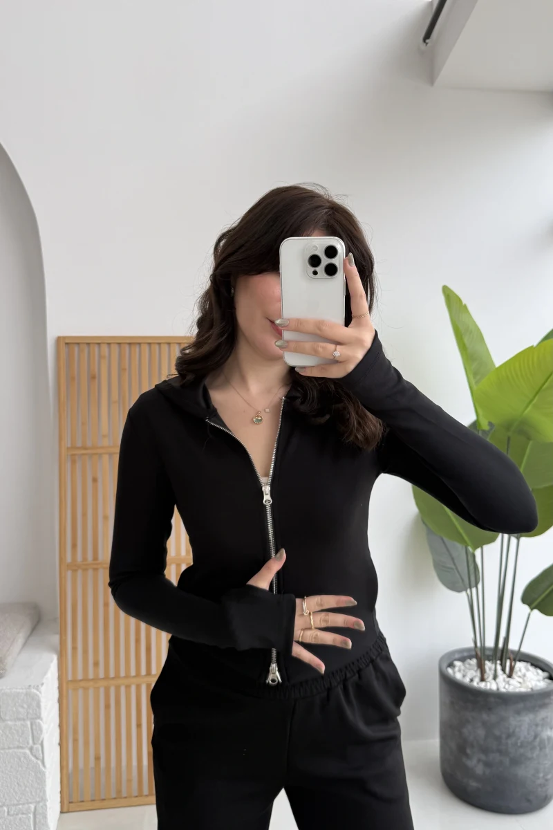 Moses Parmak Geçmeli Kapüşonlu Hırka - Siyah