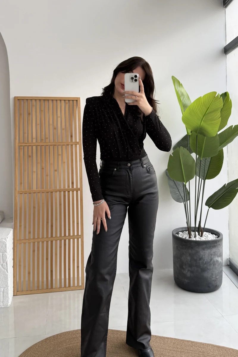 Mumlu Deri Straight Siyah Jean Pantolon - Kod: 1703