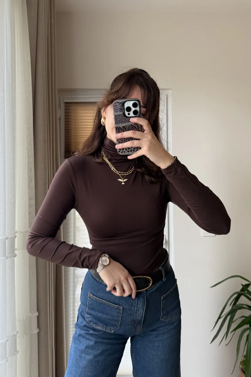 Nenni Boğazlı Body Acı Kahve