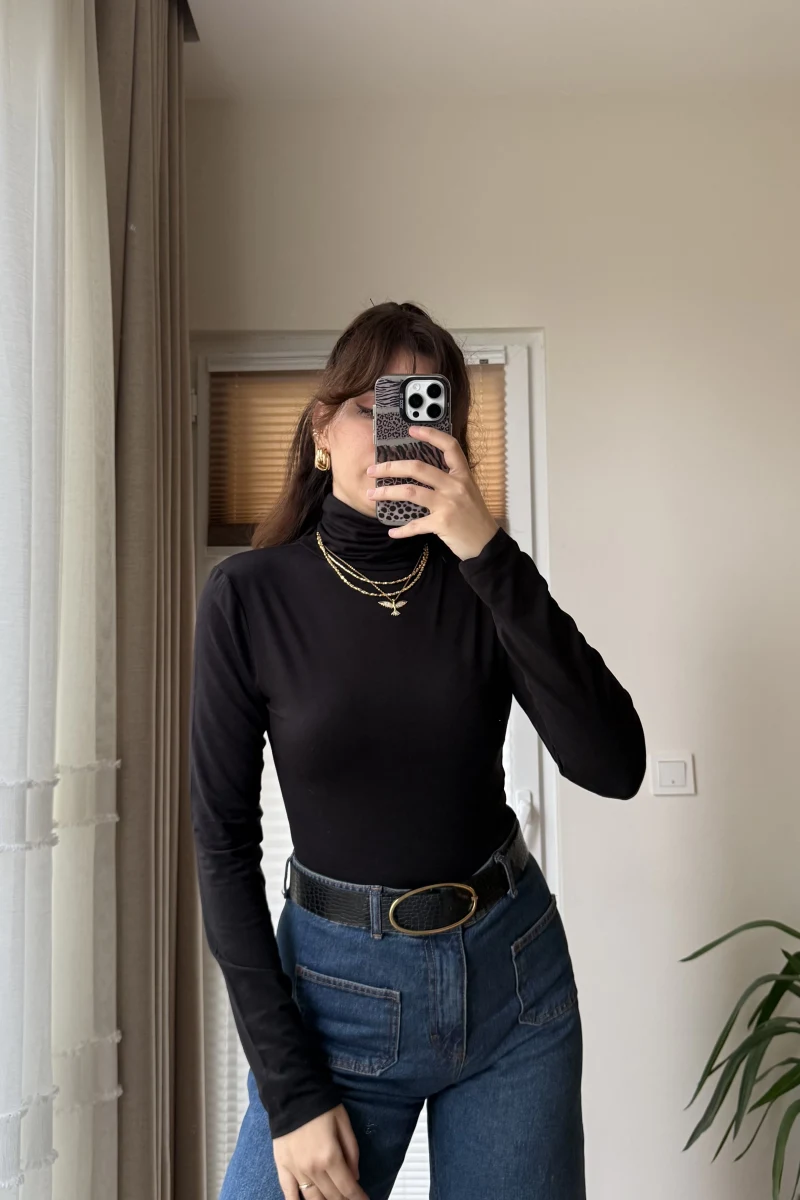 Nenni Boğazlı Body Siyah