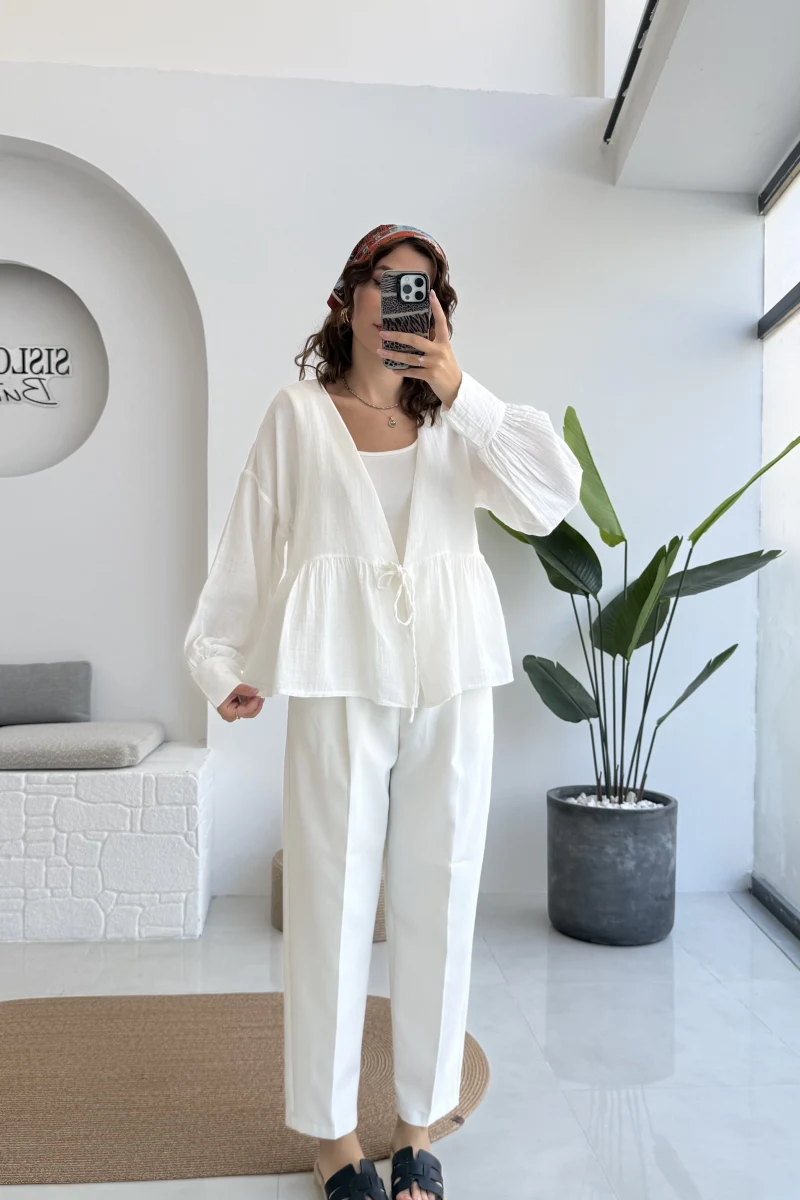 1032 - Nima Bağlama Detay Bluz - Kırık Beyaz