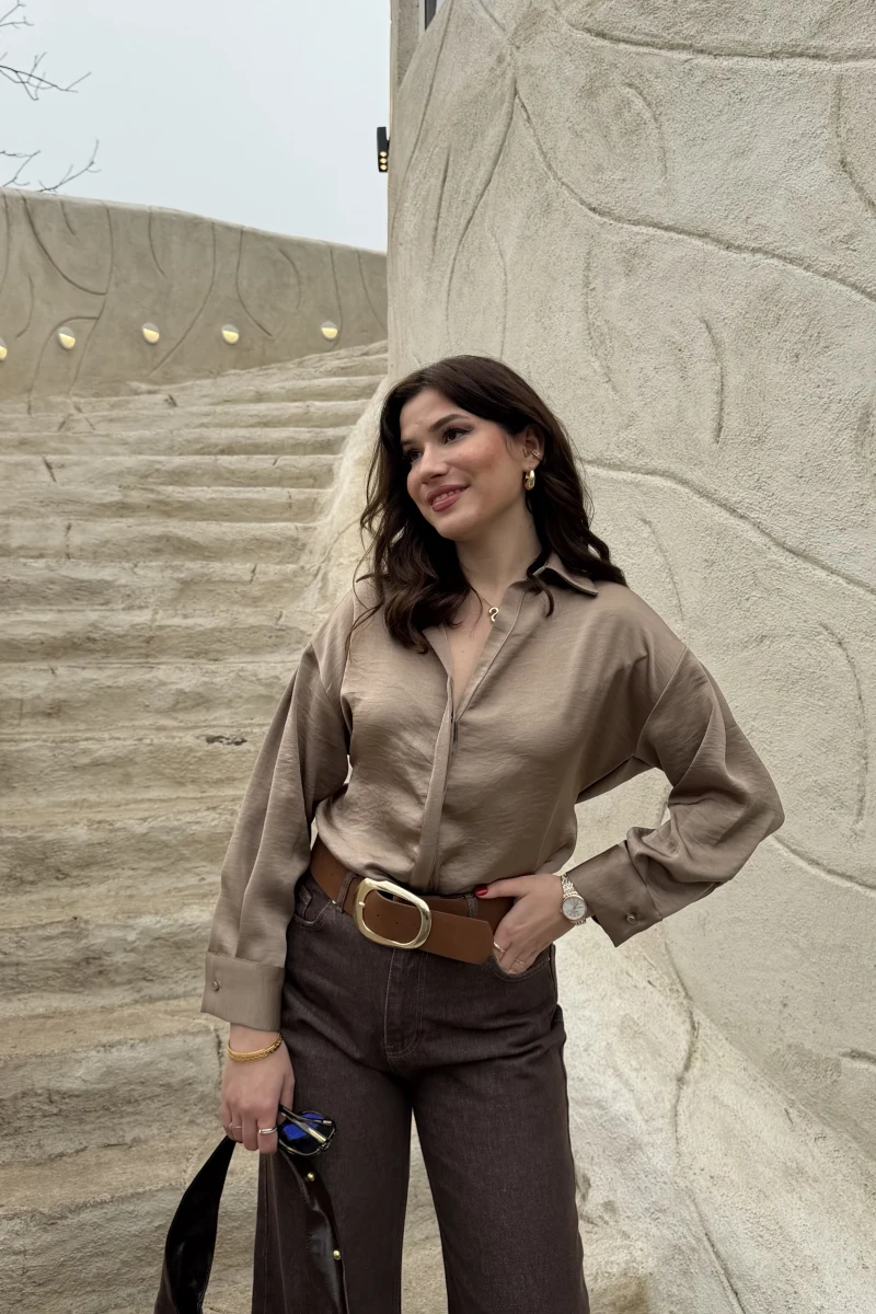 Odın Bağcıklı V Yaka Saten Gömlek - Vizon - Kod: 5022