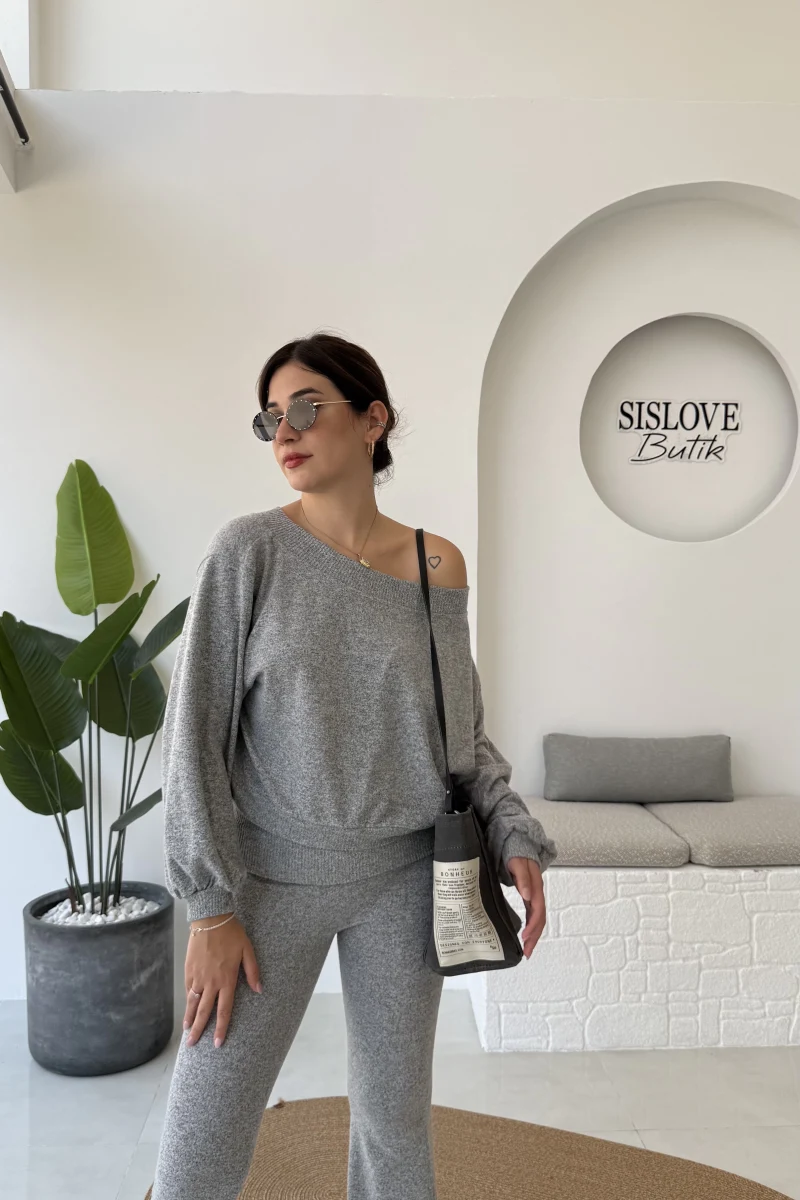 Ophelia Kayık Yaka Triko Takım - Gri - Kod: 2289