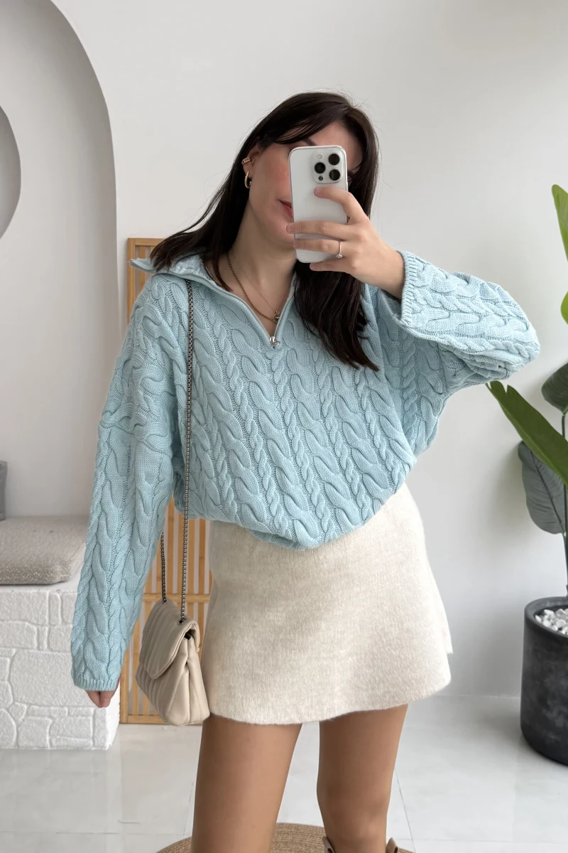 Örgülü Dik Yaka Fermuarlı Kazak - Cam Göbeği - Kod: 231078