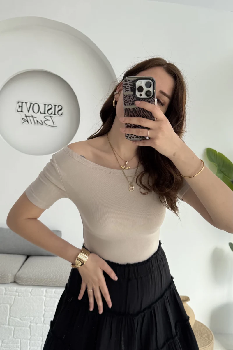 Oys Kayık Yaka T-Shirt Taş