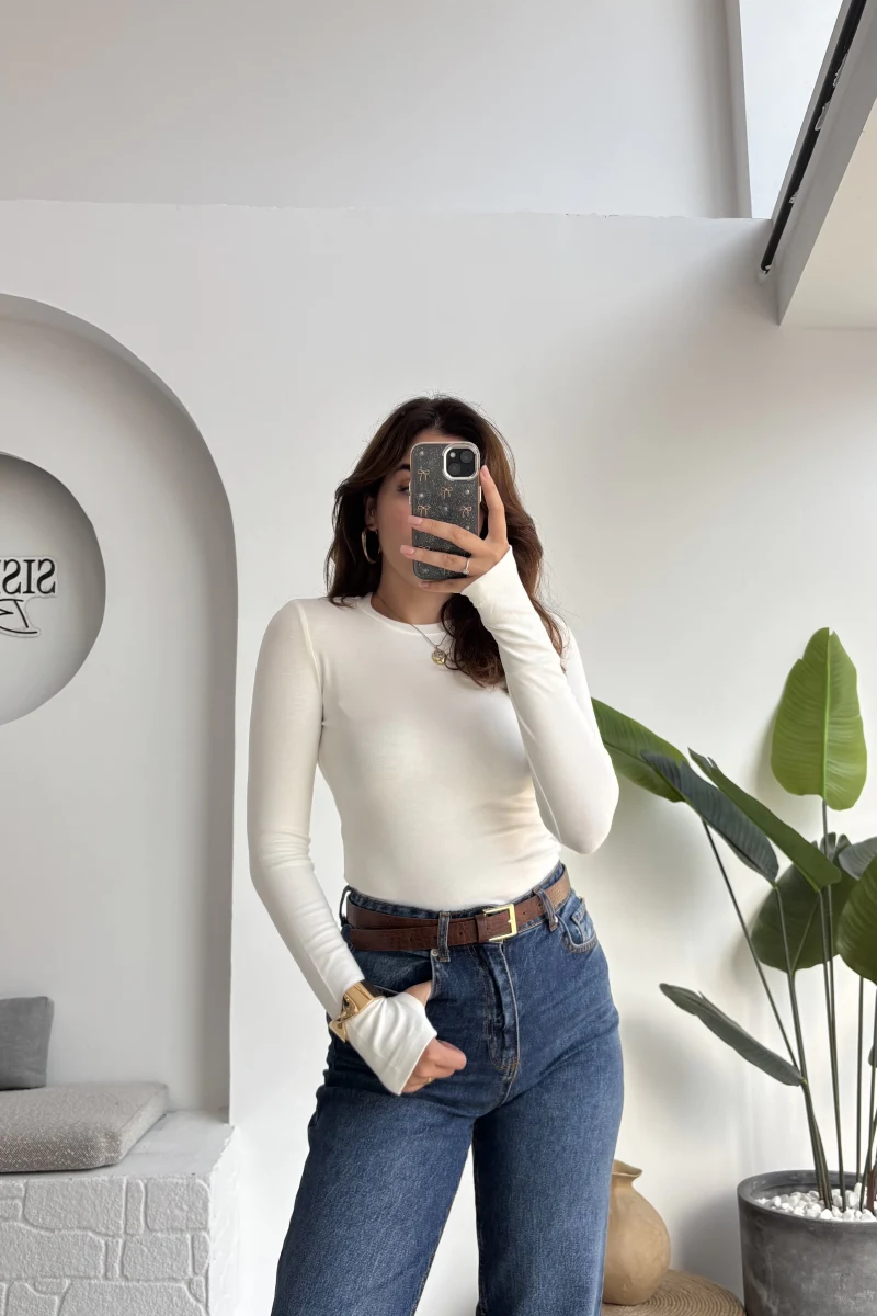 Oys Kırık Beyaz Parmak Geçmeli Body