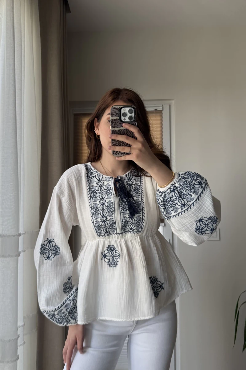 Parla Nakışlı Bluz - 1006