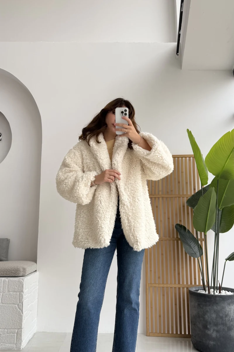 Pera Oversize Peluş Ceket - Kırık Beyaz