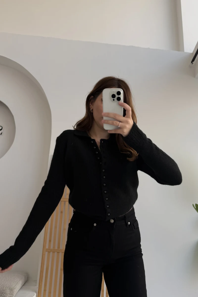 Polo Yaka Düğmeli Hırka - Siyah