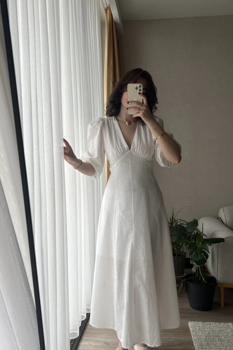 Prenses Beyaz Fiyonk Elbise