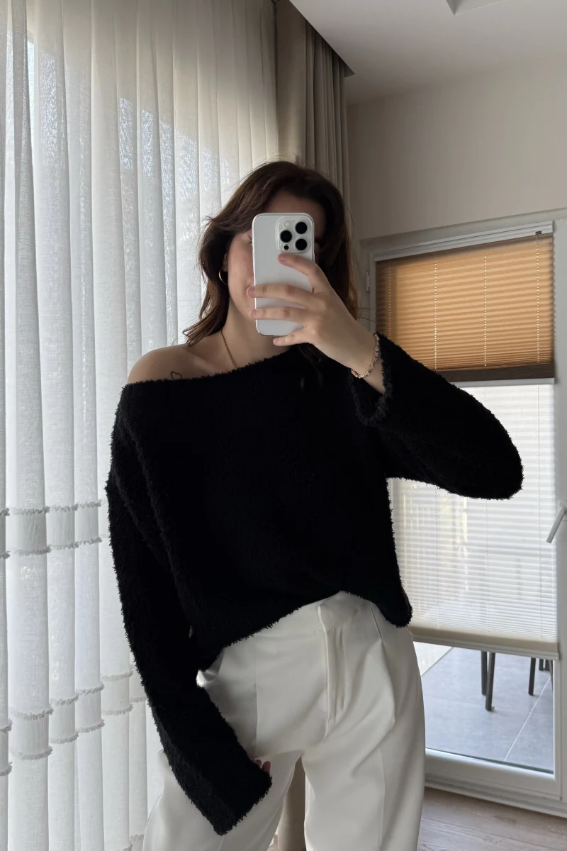 Puffy Kumaş Kayık Yaka Siyah