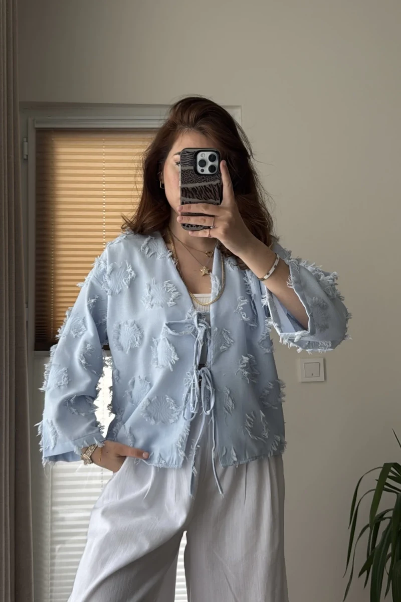 Püskül Detay Bağlamalı Gömlek Bebe Mavisi