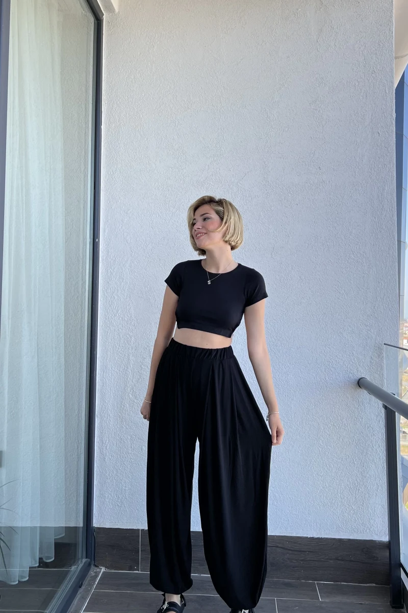 Rapsy Siyah Dökümlü Model Pantolon