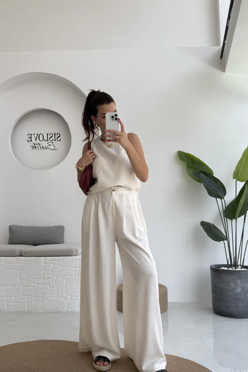 Ruby Sıfır Kol Bluz Pantolon Takım - Ekru - 7143