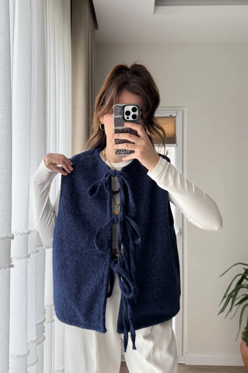 Sakallı Astarlı Tasarım Lacivert Yelek