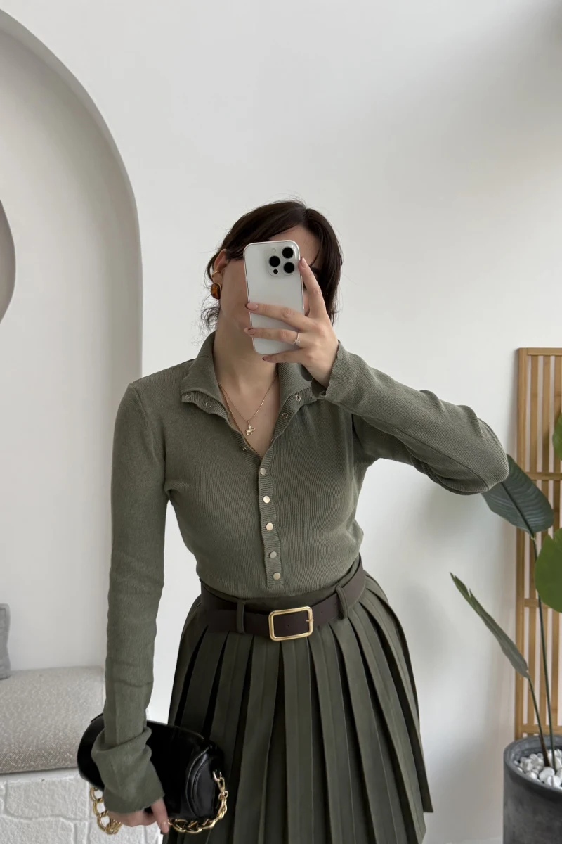 Sasha Dik Yaka Düğmeli Triko Kazak - Haki