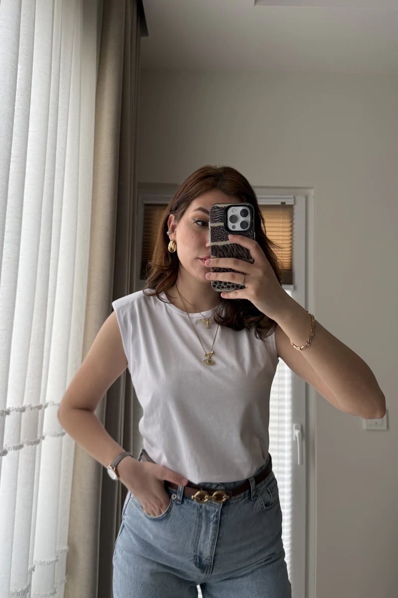 Sıfır Kol Vatkalı T-Shirt Beyaz