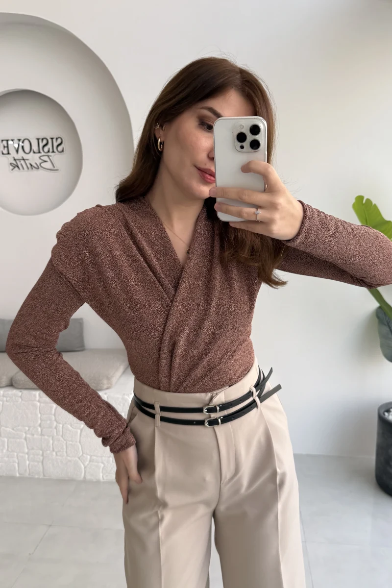 Simli Vatkalı Uzun Kol Zıbın Bluz - Bronz Kahve