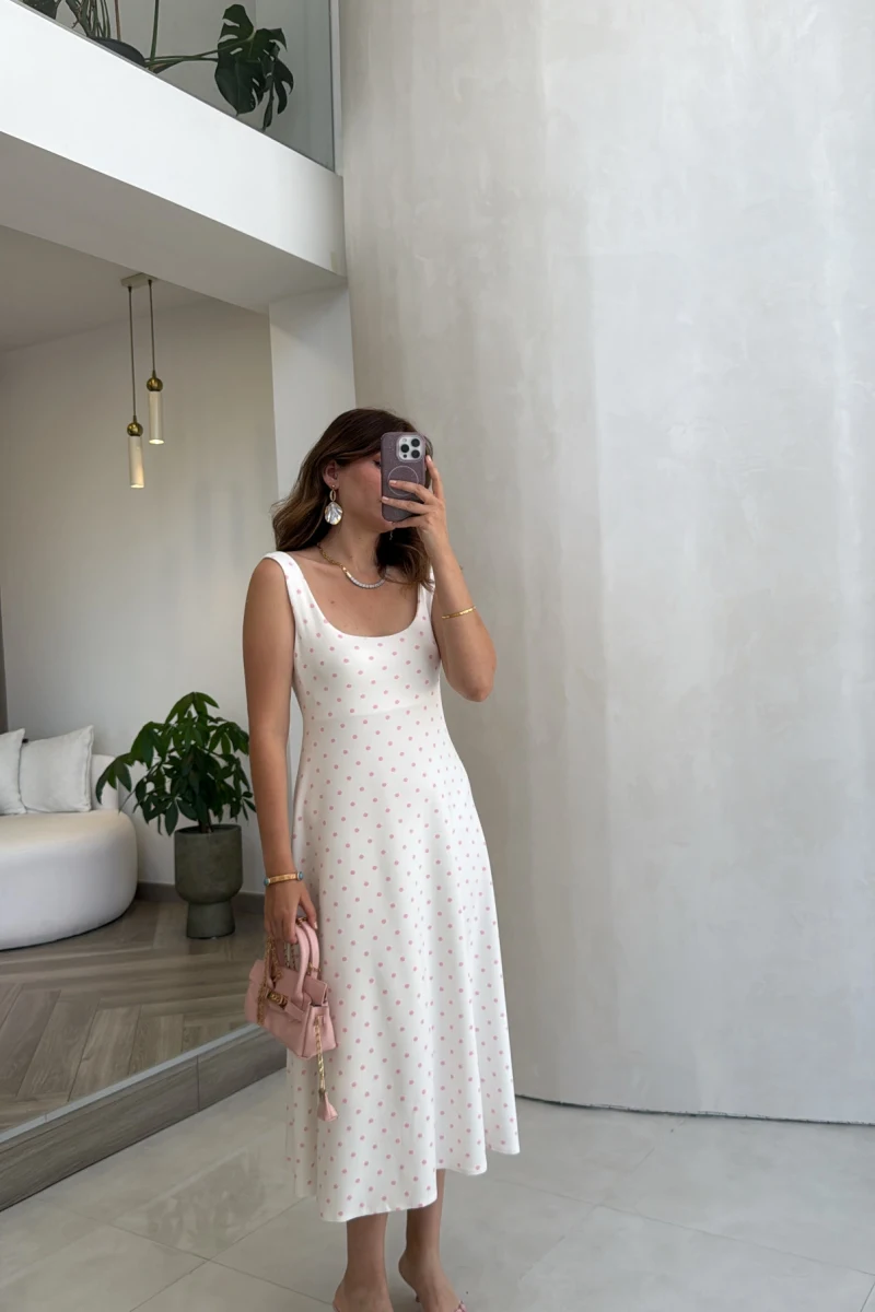 Sırtı Fiyonk Bağlamalı Puantiyeli Elbise - Pembe - Kod: 4135
