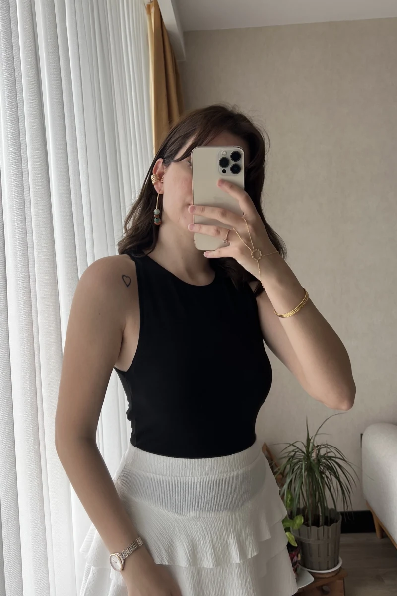 Siyah Bileyi Penye Üst